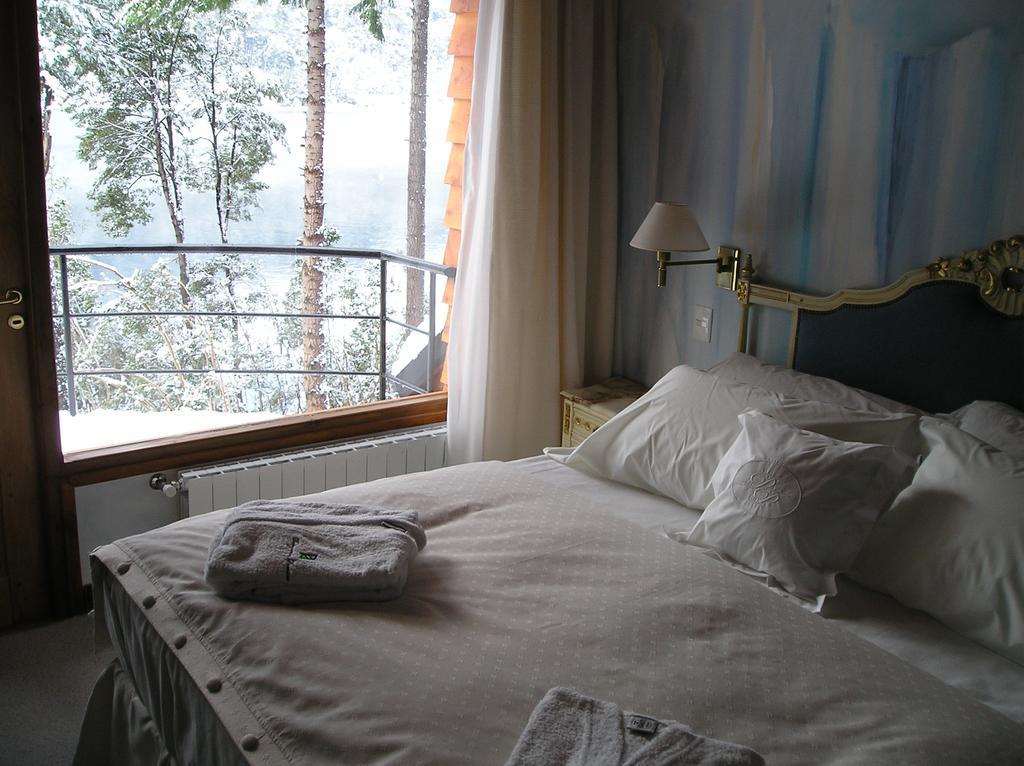 Patagonia Paraiso - Hotel Boutique On Lake Beach Вила ла Ангостура Екстериор снимка